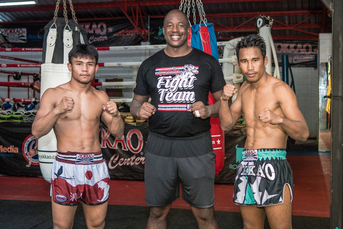 Boxing Coach Barry Robinson comes to YOKKAO!-Yokkao Thailand Store