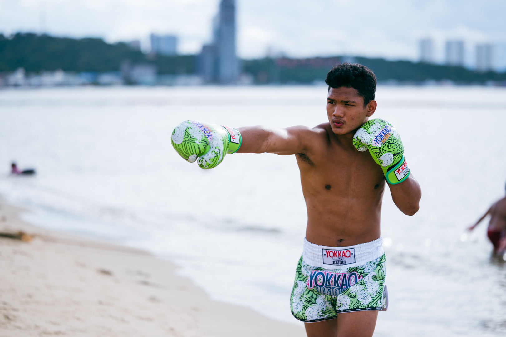 Training Muay Thai for Core Body Strength-Yokkao Thailand Store