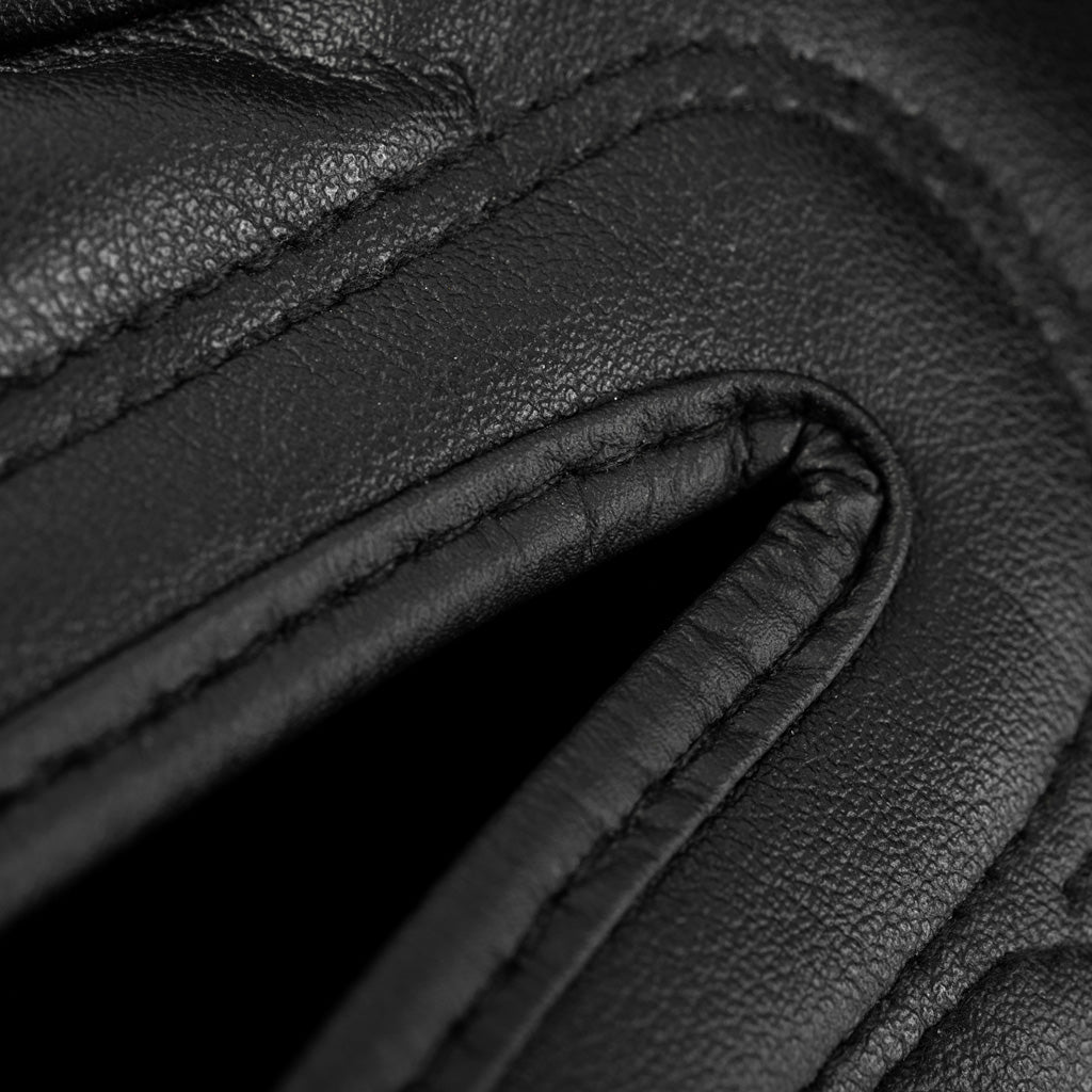 #color_Black