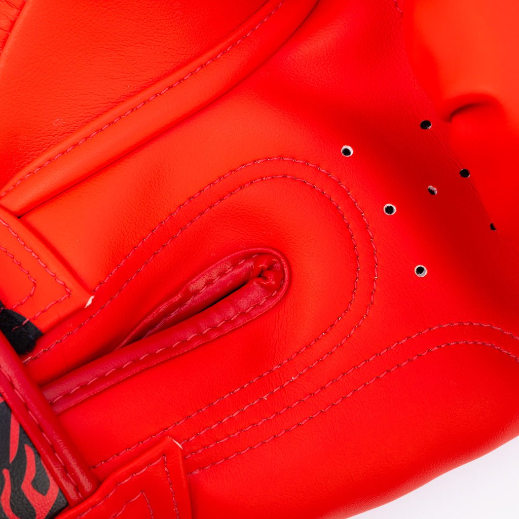 #color_Red