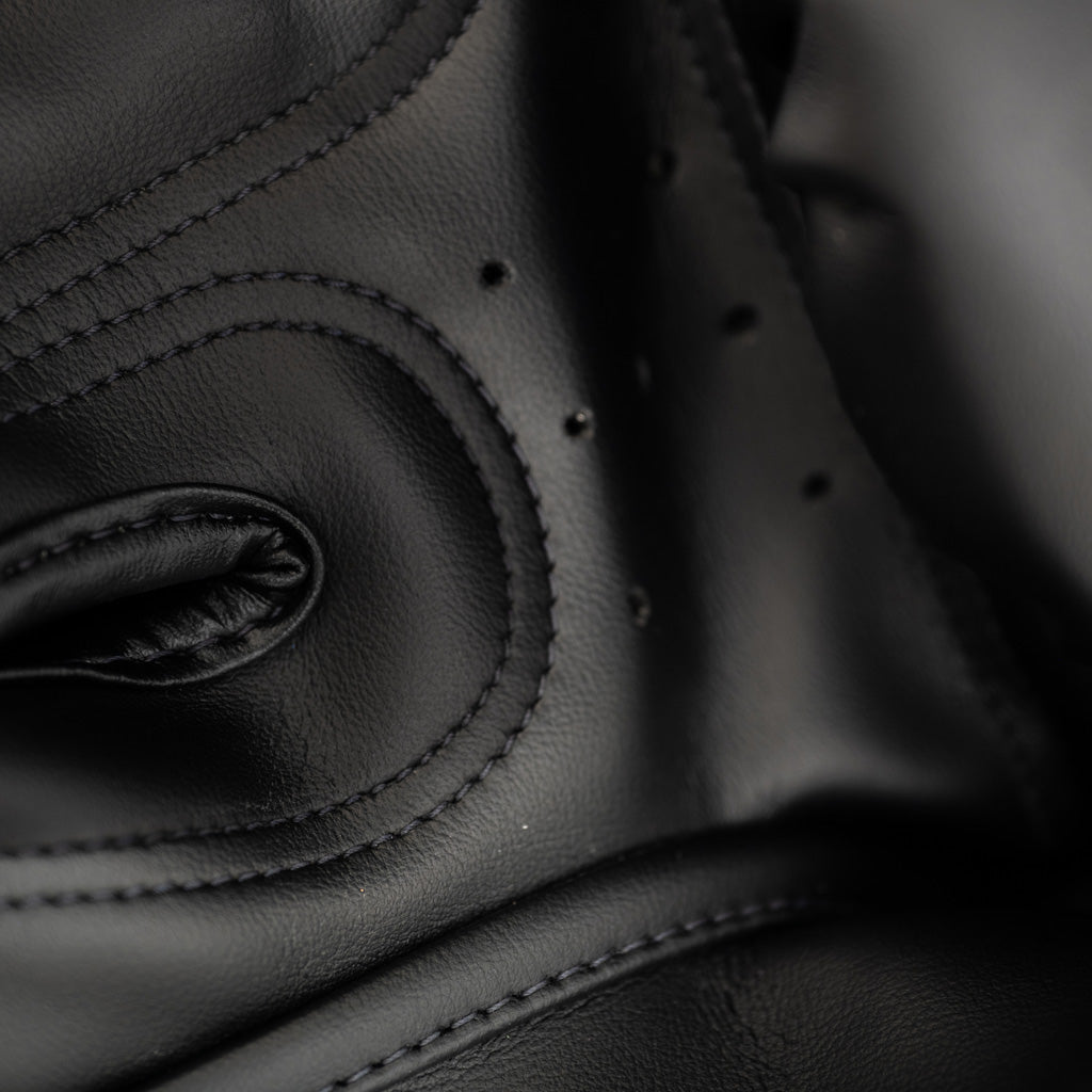 #color_black