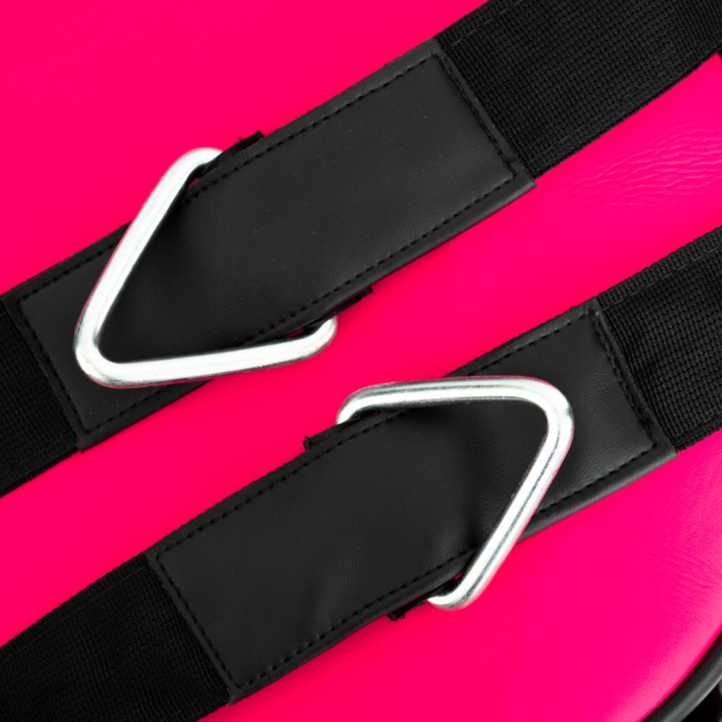 #color_fuchsia/black