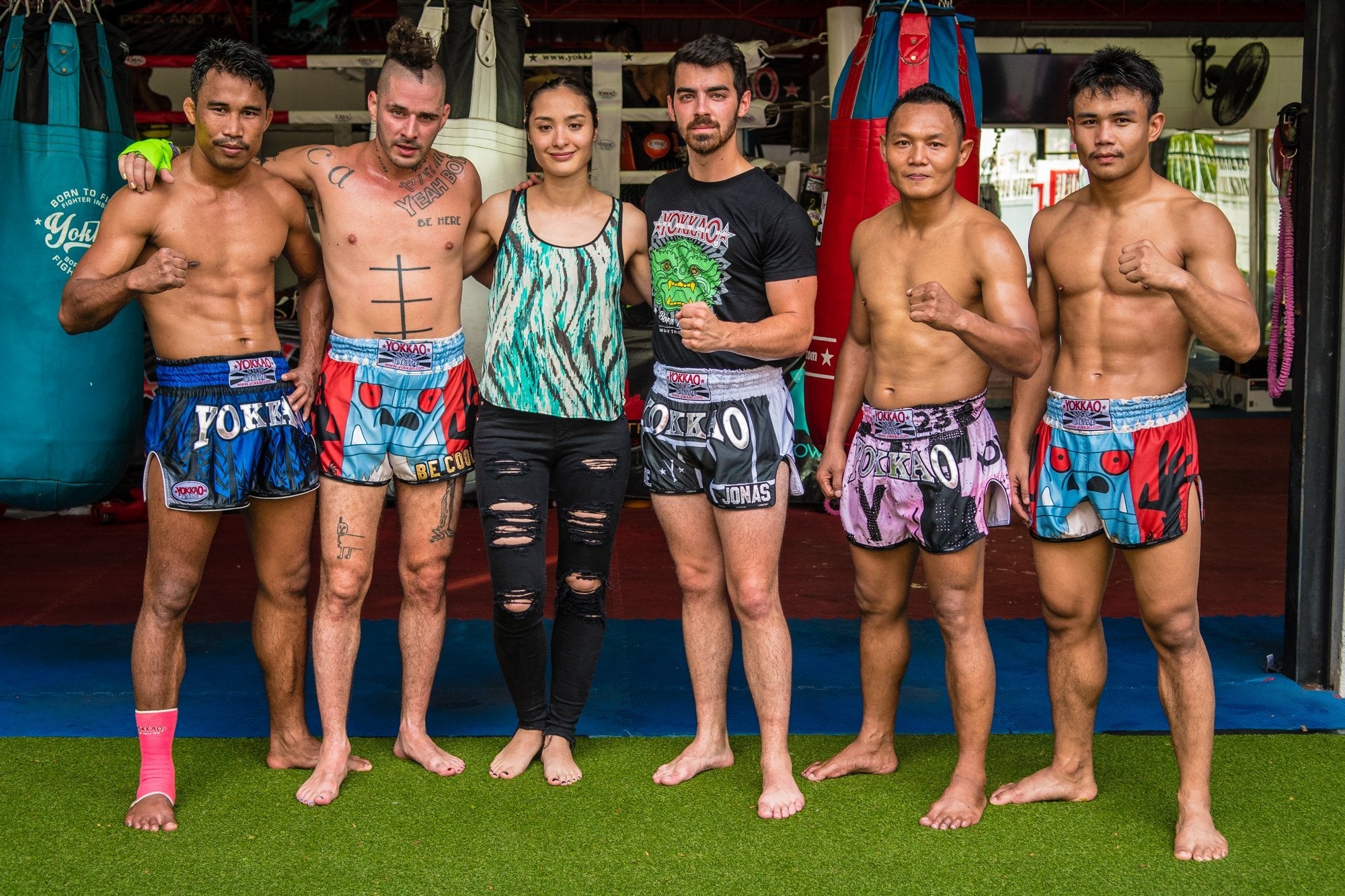 DNCE Joe Jonas and Cole Whittle meet YOKKAO Team in Bangkok!